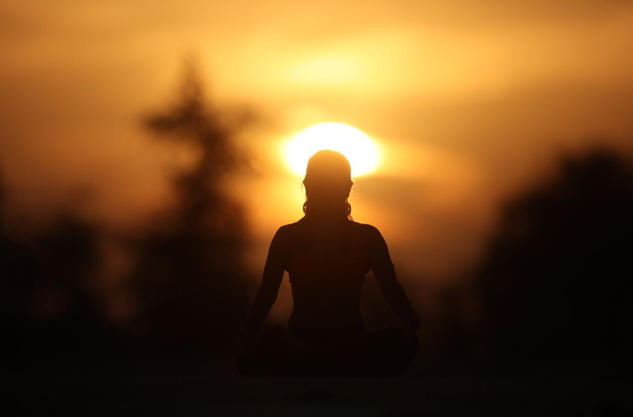 Soulful YogaFlow with Yogic Alpa (Morning)